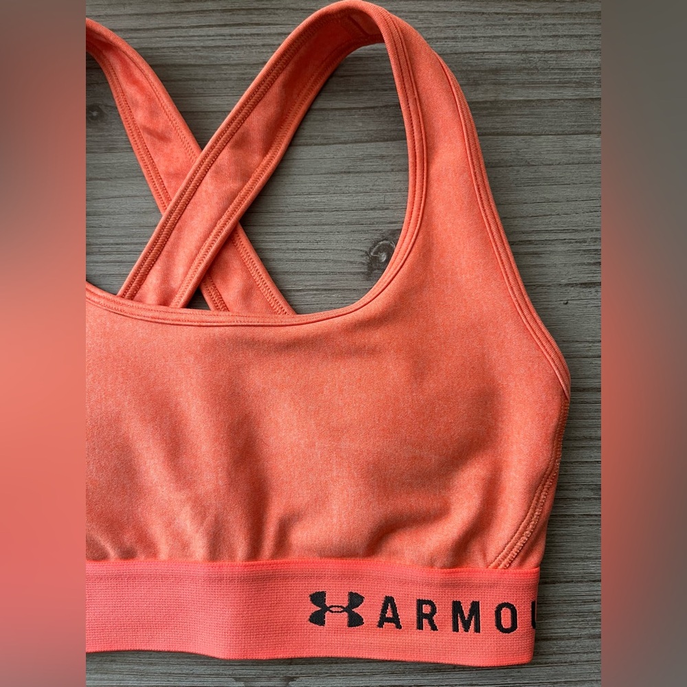 NWOT Under Armour Women's Threadborne Heathered Sports Bra XS